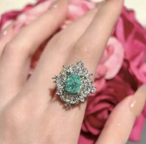 Peacock Green Bursting Stone Opened Ring