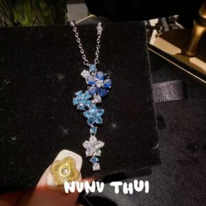 Blue petal necklace